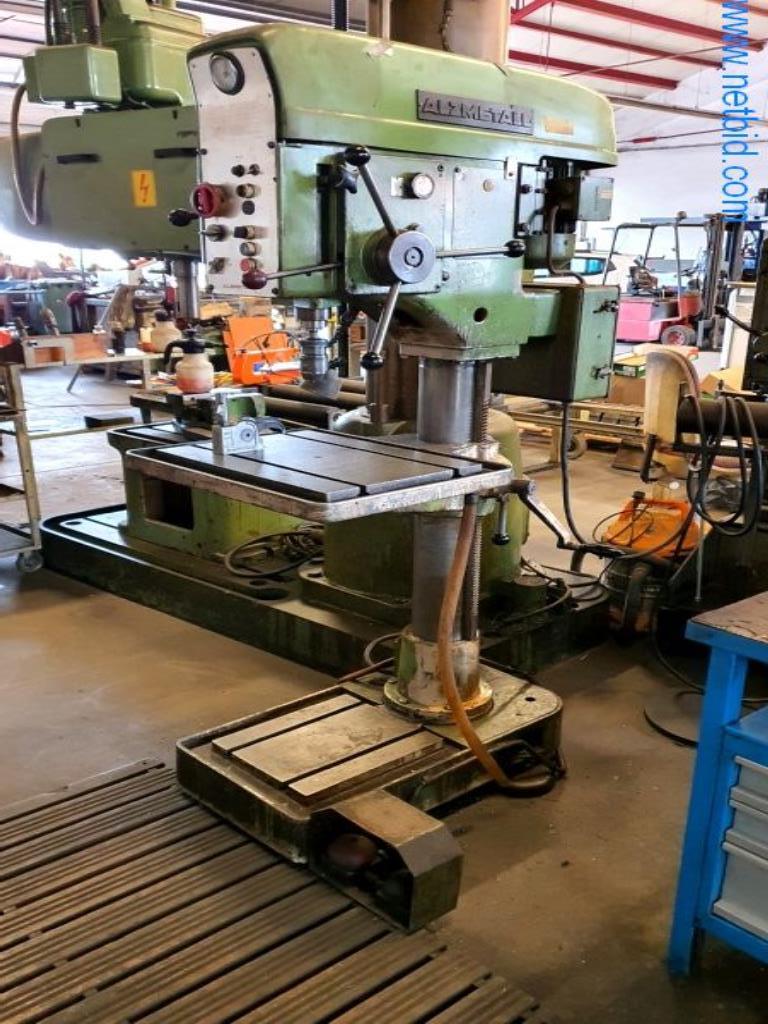 Operating and business equipment of a metal construction company-4