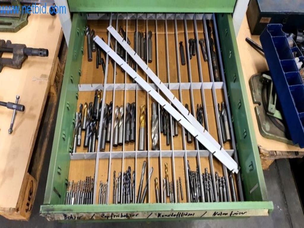 Matériel d'exploitation et de bureau d'une entreprise de construction métallique-5