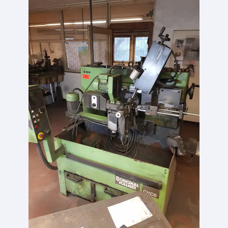 Dobrze utrzymany sprzęt warsztatowy, różne maszyny do ostrzenia i szlifowania-1