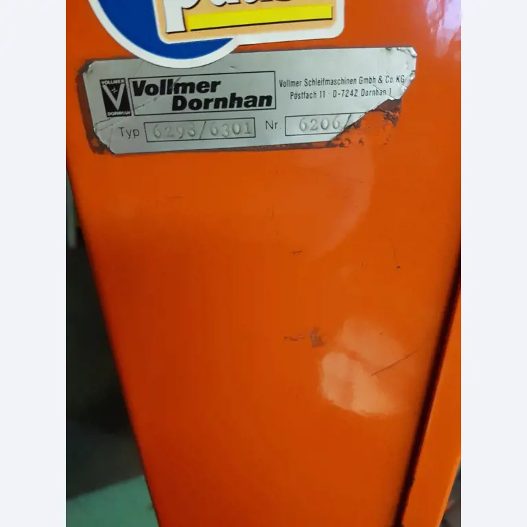 Goed onderhouden werkplaatsapparatuur, diverse slijp- en slijpmachines-2