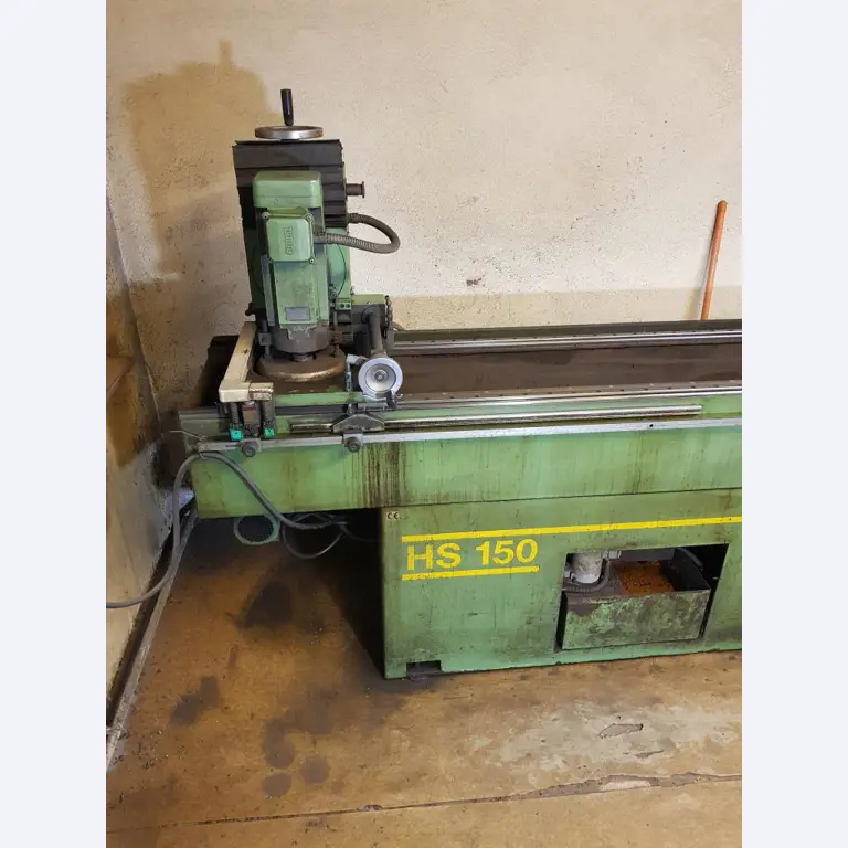 Dobro vzdrževana oprema delavnice, različni stroji za brušenje in ostrenje-2