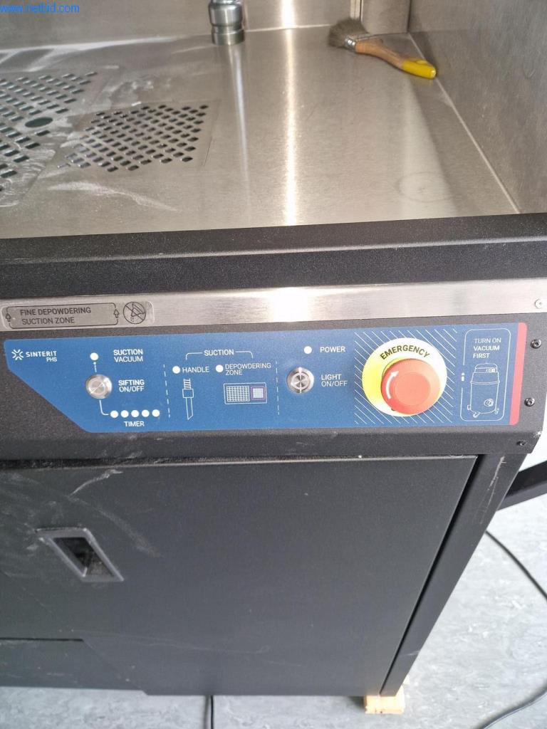 Dobrze utrzymany sprzęt laboratoryjny-2