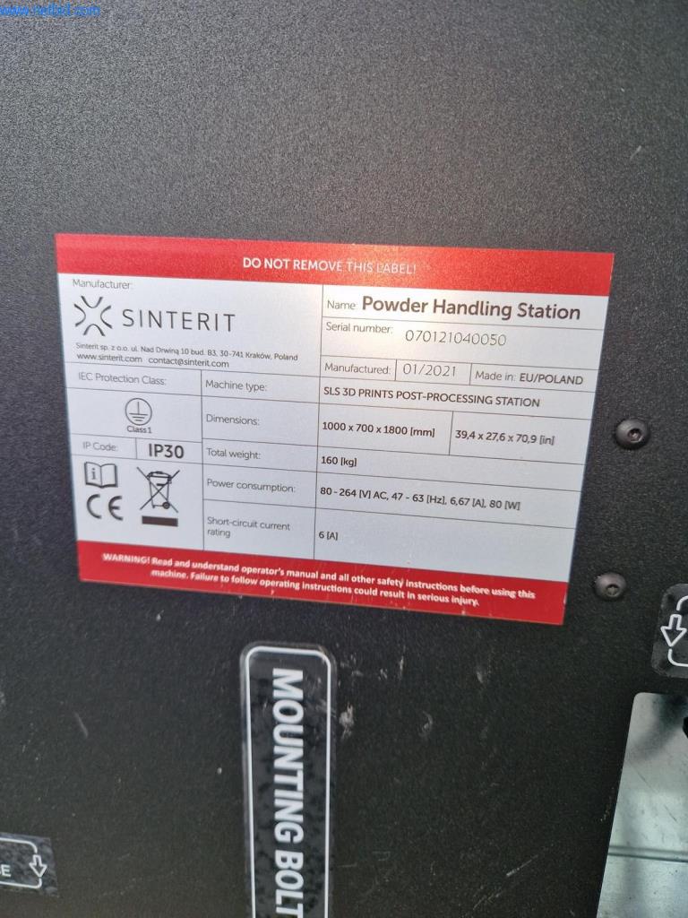 Dobrze utrzymany sprzęt laboratoryjny-3