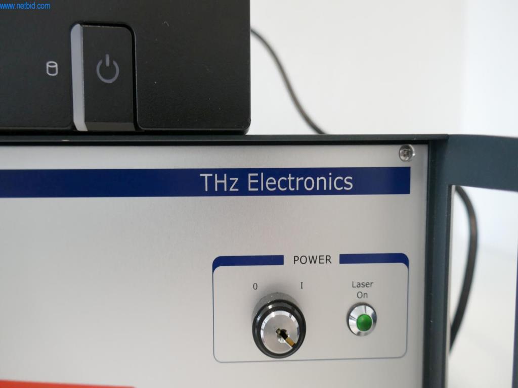 Dobrze utrzymany sprzęt laboratoryjny-3