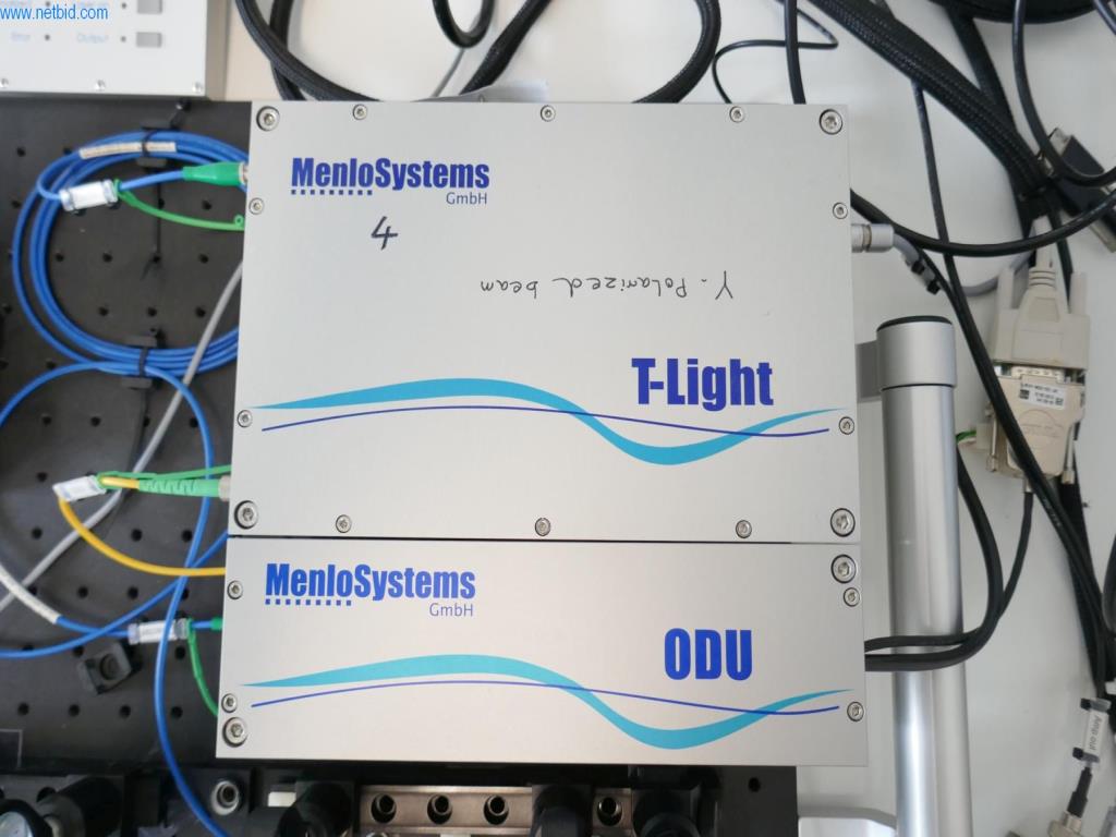 Dobrze utrzymany sprzęt laboratoryjny-8