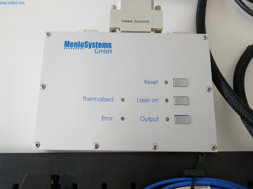 Dobrze utrzymany sprzęt laboratoryjny-9