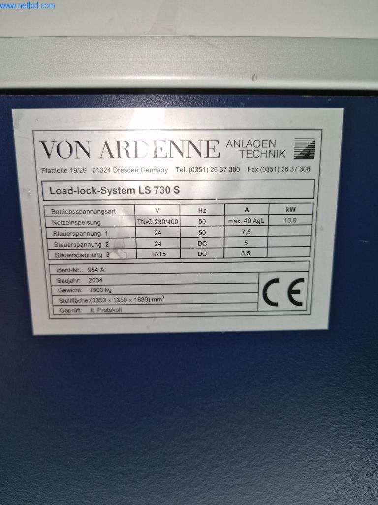 Dobrze utrzymany sprzęt laboratoryjny-3