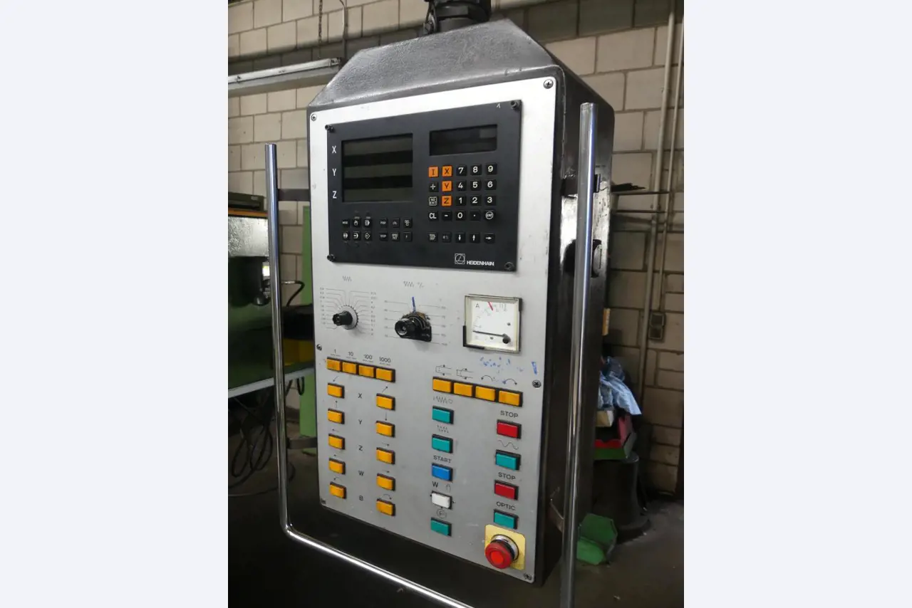 Maszyny i akcesoria oraz narzędzia z sektora inżynierii mechanicznej-2