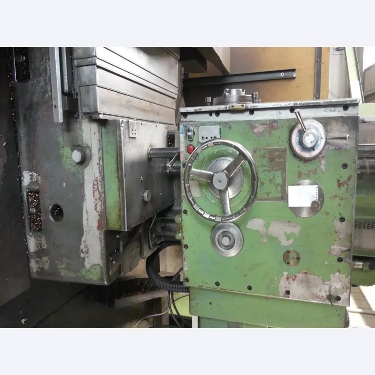 Maszyny i akcesoria oraz narzędzia z sektora inżynierii mechanicznej-3