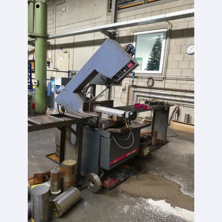 Máquinas e acessórios e ferramentas do sector da construção mecânica-1