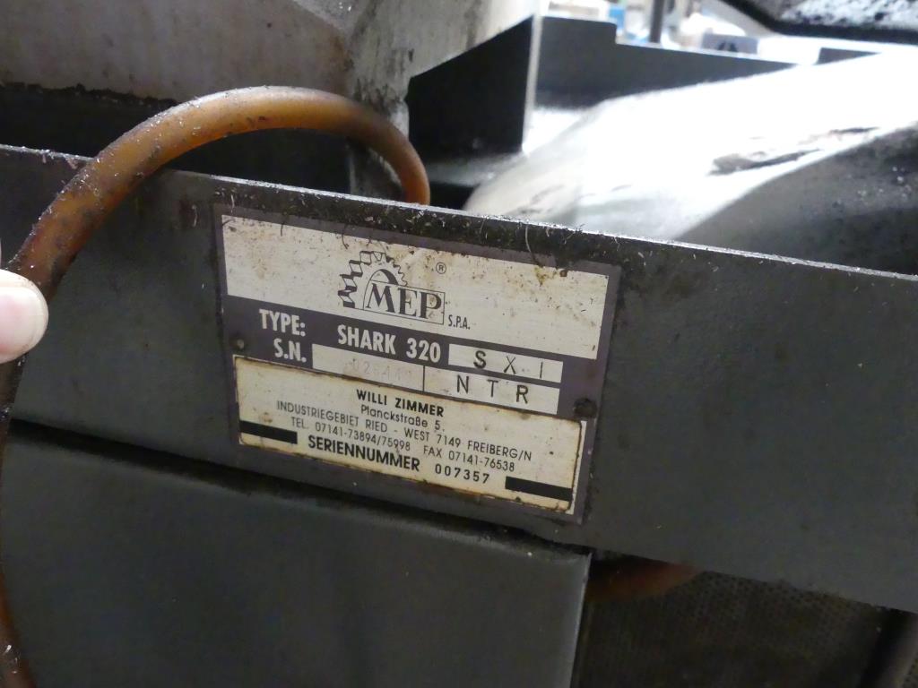 Stroje a příslušenství a nástroje z oblasti strojírenství-7