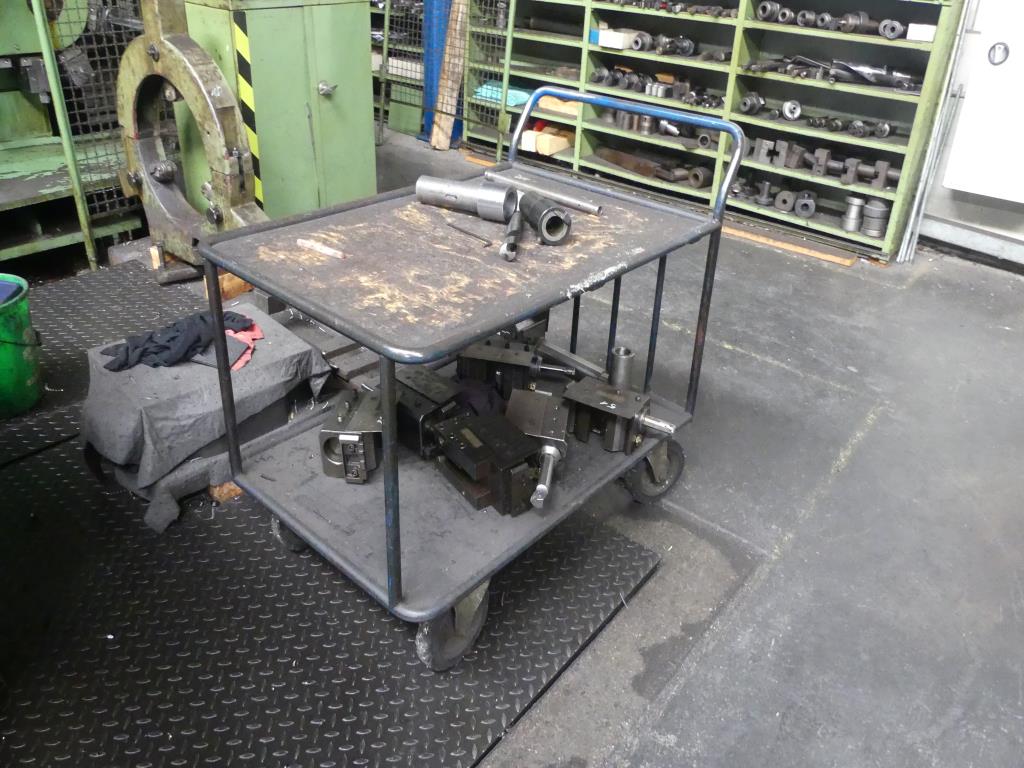 Máquinas y accesorios y herramientas del sector de la ingeniería mecánica-17