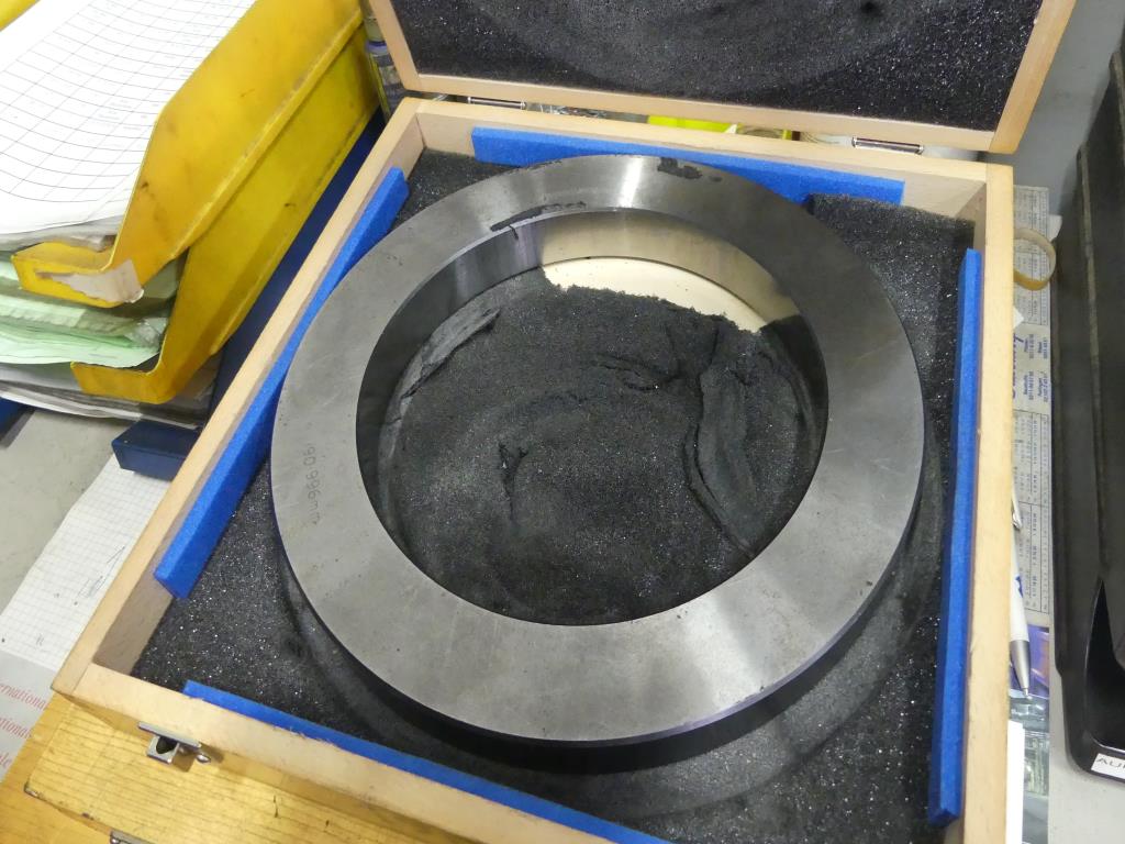 Máquinas y accesorios y herramientas del sector de la ingeniería mecánica-14