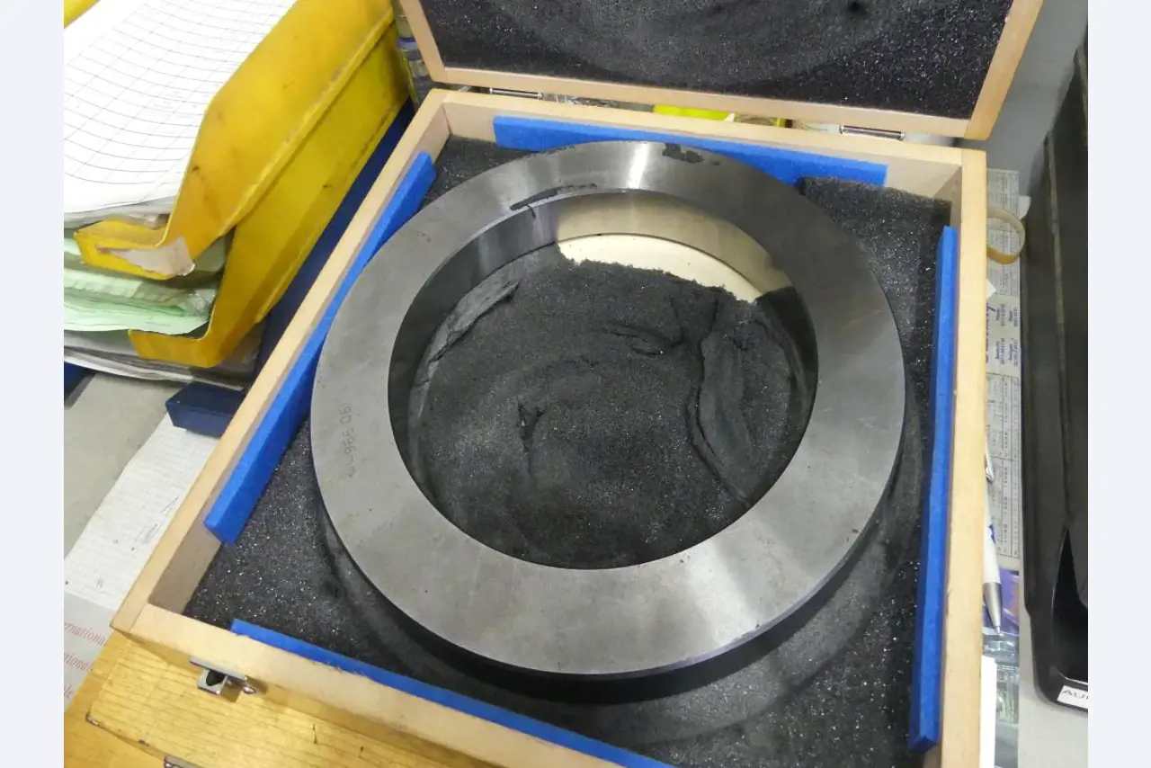 Machines et accessoires & outils de la construction mécanique-14