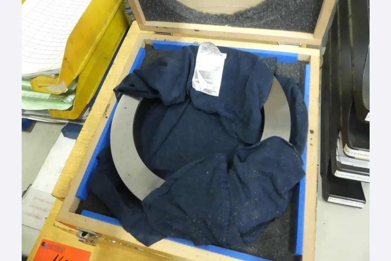 Machines et accessoires & outils de la construction mécanique-15