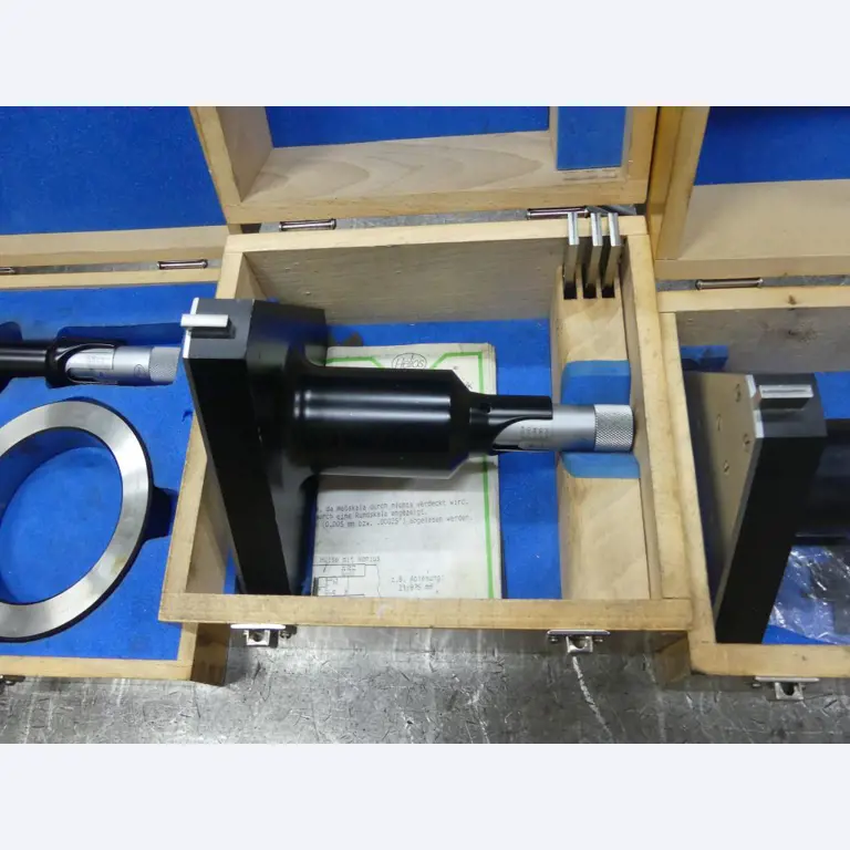 Machines et accessoires & outils de la construction mécanique-4