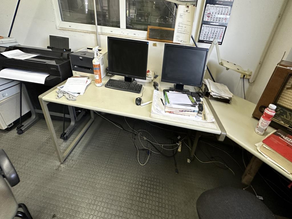 Maschinen sowie Zubehör & Werkzeug aus dem Maschinenbau-3