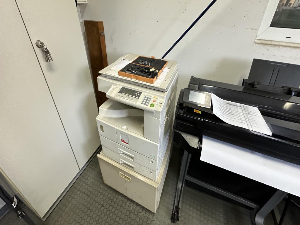 Maschinen sowie Zubehör & Werkzeug aus dem Maschinenbau-6