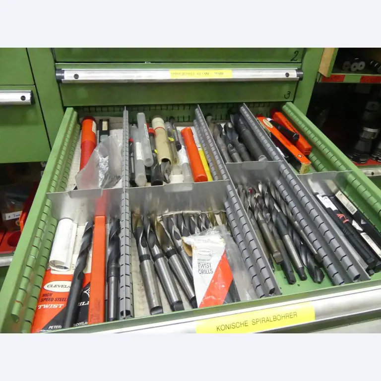 Stroji in dodatki ter orodja s področja strojništva-11