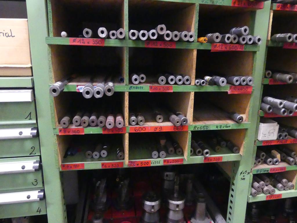 Stroji in dodatki ter orodja s področja strojništva-15