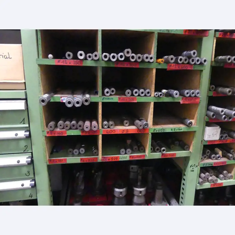 Stroji in dodatki ter orodja s področja strojništva-15