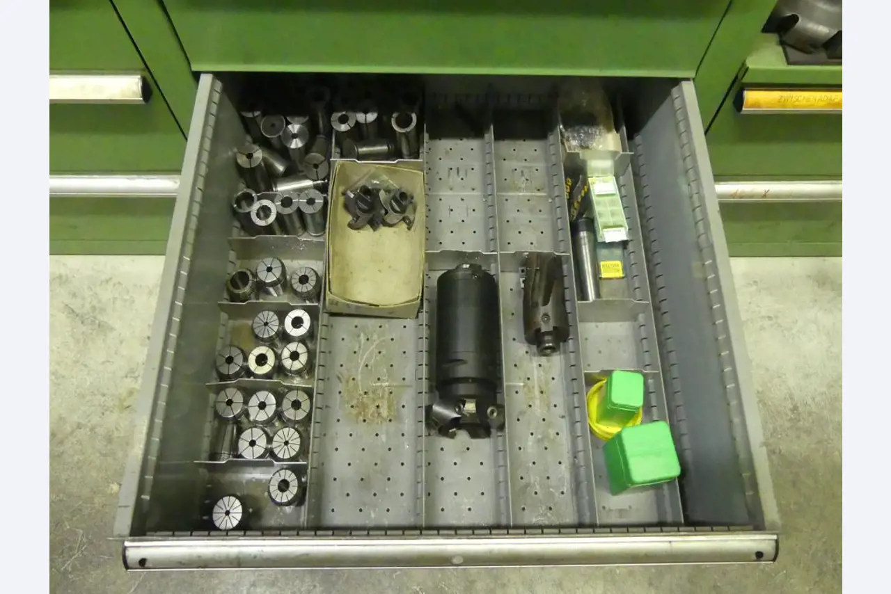 Stroji in dodatki ter orodja s področja strojništva-19