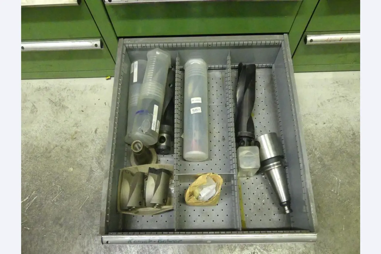 Stroji in dodatki ter orodja s področja strojništva-20