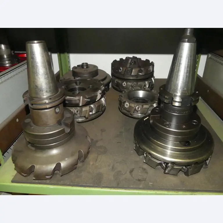 Stroji in dodatki ter orodja s področja strojništva-23