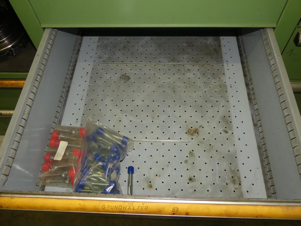 Stroji in dodatki ter orodja s področja strojništva-28