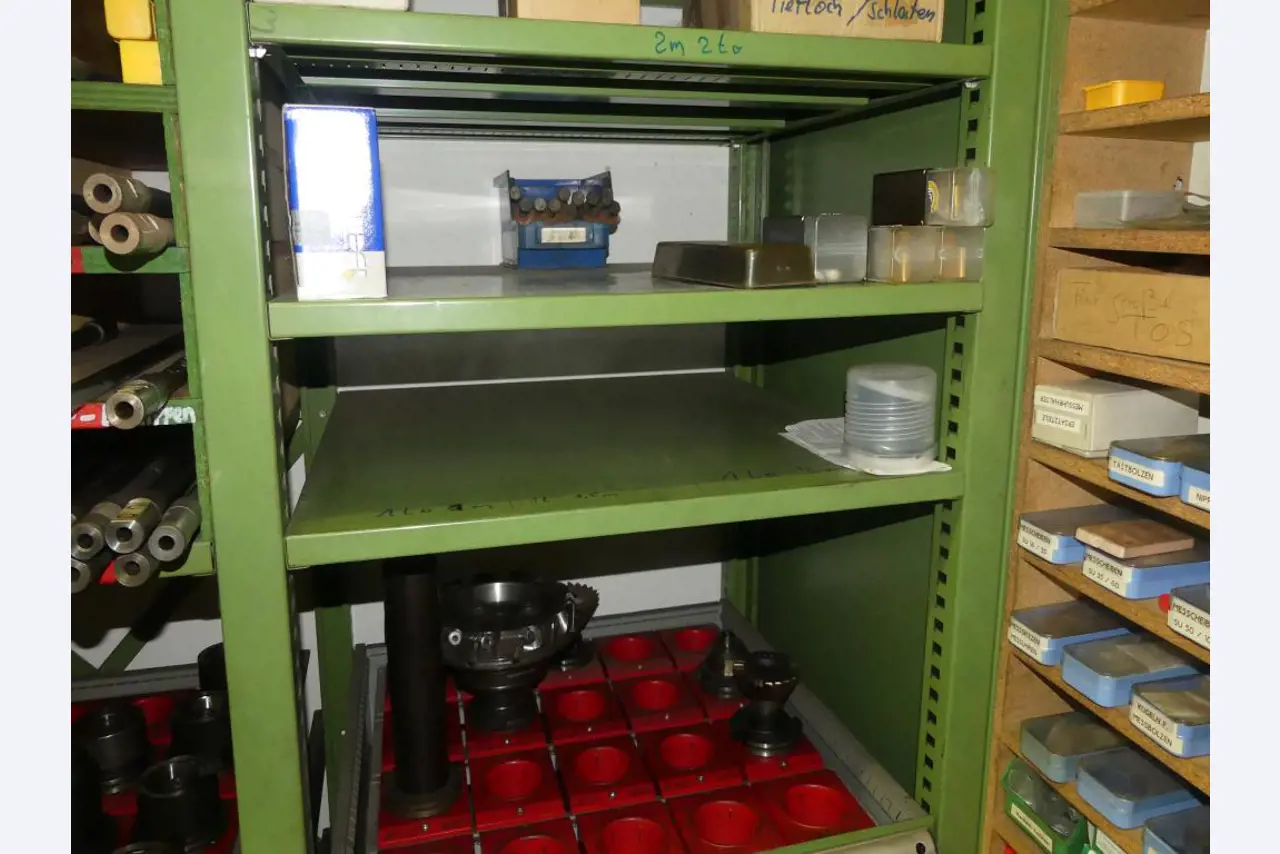 Stroji in dodatki ter orodja s področja strojništva-31