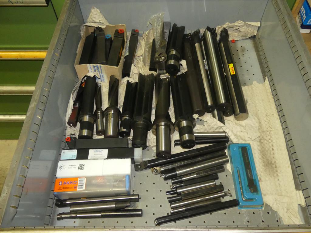 Stroji in dodatki ter orodja s področja strojništva-33