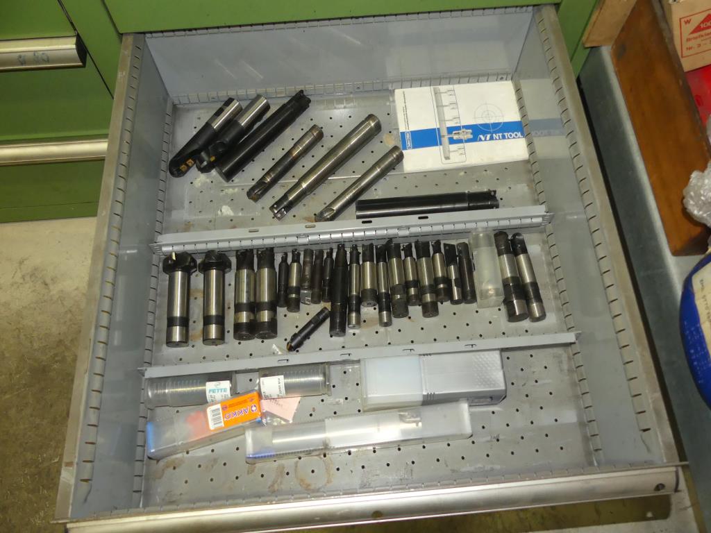 Stroji in dodatki ter orodja s področja strojništva-35