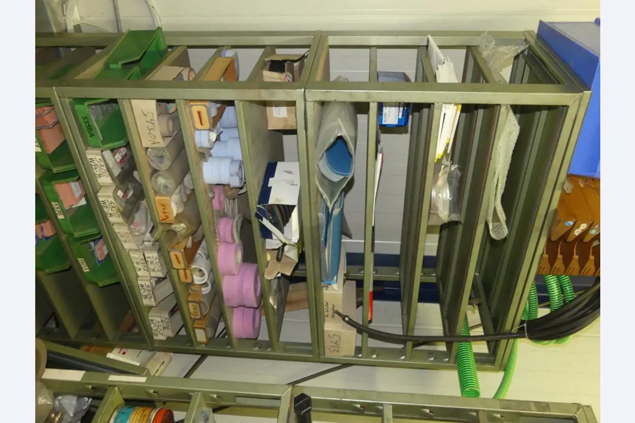 Stroji in dodatki ter orodja s področja strojništva-38