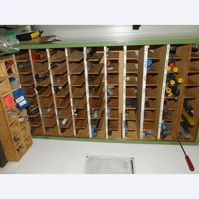 Stroji in dodatki ter orodja s področja strojništva-43