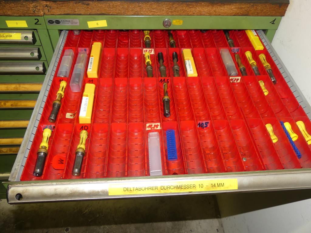 Stroji in dodatki ter orodja s področja strojništva-44