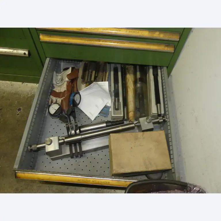 Stroji in dodatki ter orodja s področja strojništva-53