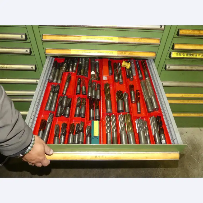 Stroji in dodatki ter orodja s področja strojništva-59