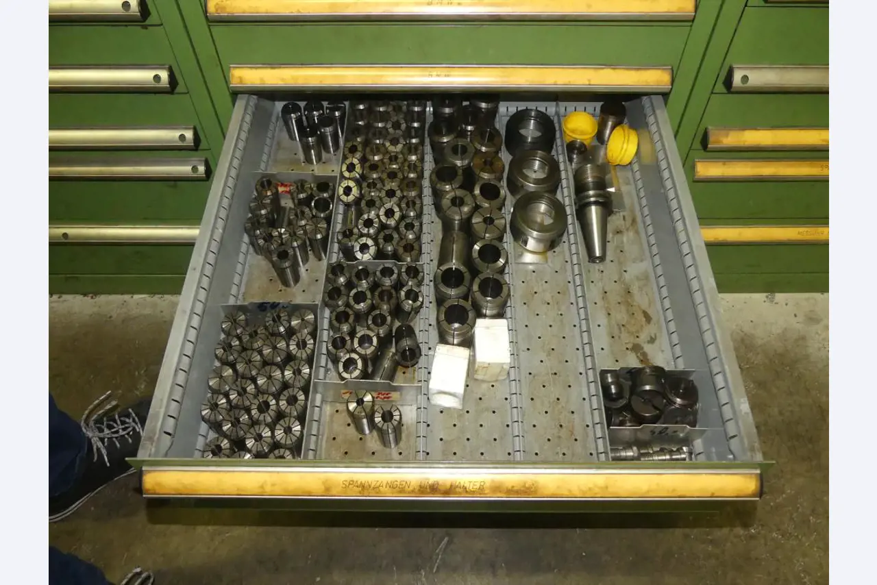 Stroji in dodatki ter orodja s področja strojništva-61