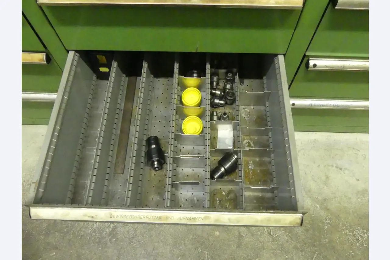 Stroji in dodatki ter orodja s področja strojništva-6