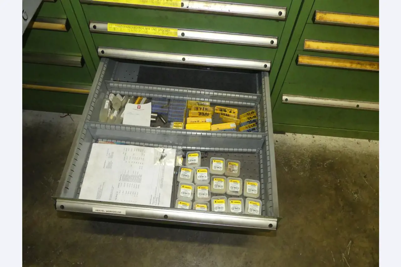 Stroji in dodatki ter orodja s področja strojništva-70