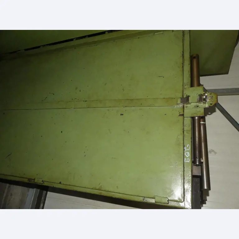 Máquinas e acessórios e ferramentas do sector da construção mecânica-6