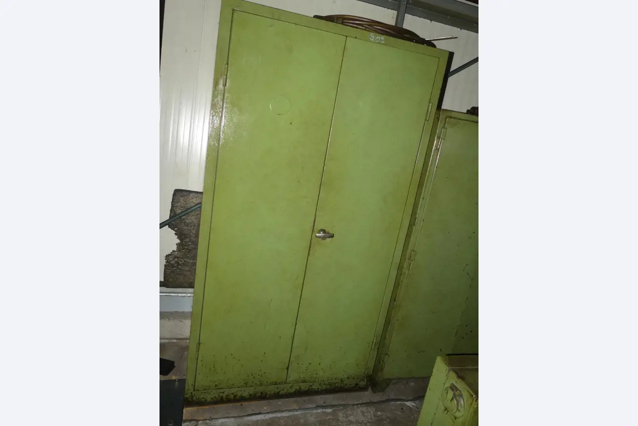 Máquinas e acessórios e ferramentas do sector da construção mecânica-8