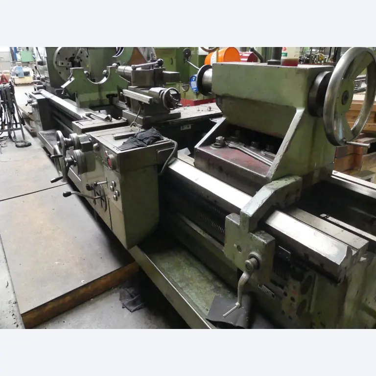 Maszyny i akcesoria oraz narzędzia z sektora inżynierii mechanicznej-6