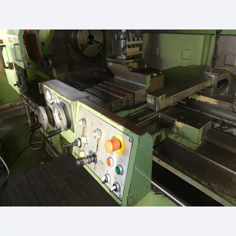 Machines et accessoires & outils de la construction mécanique-2