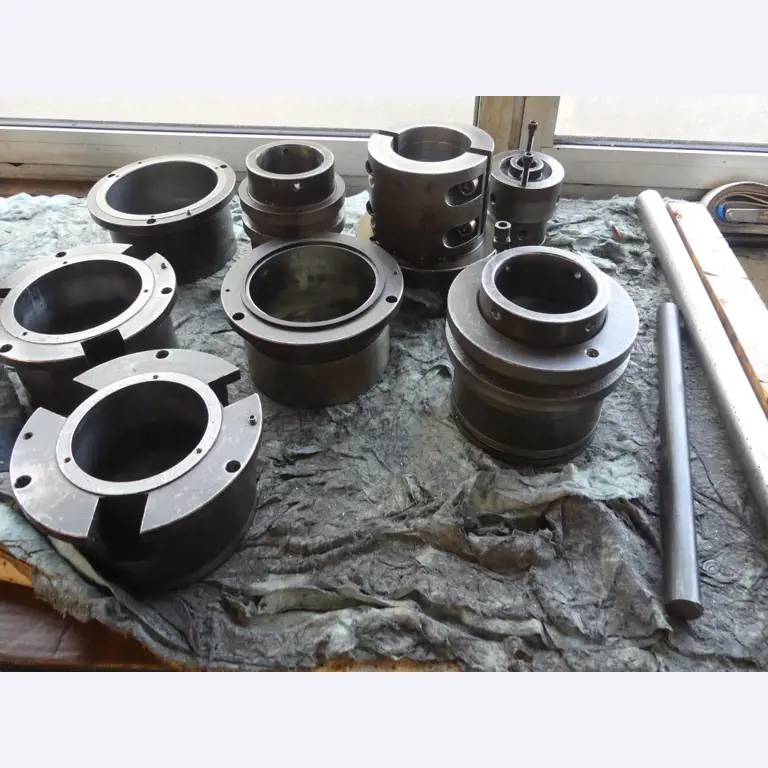 Maszyny i akcesoria oraz narzędzia z sektora inżynierii mechanicznej-15