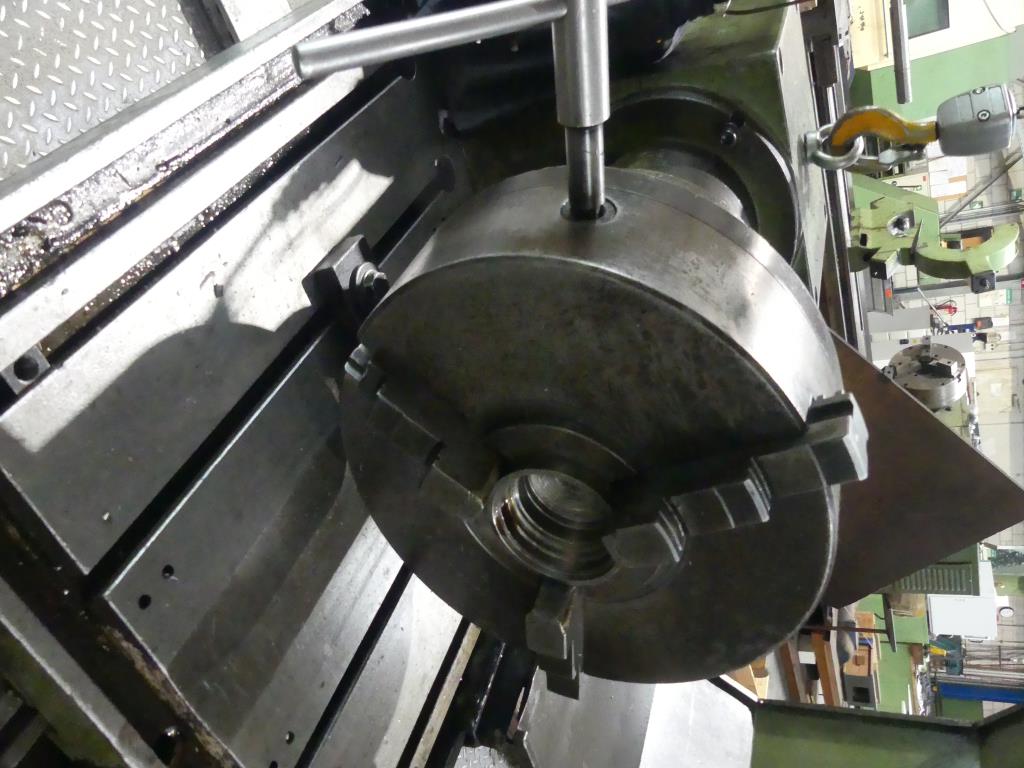 Maszyny i akcesoria oraz narzędzia z sektora inżynierii mechanicznej-33