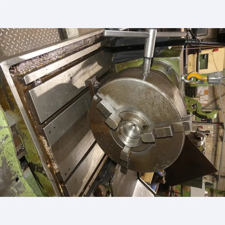 Maszyny i akcesoria oraz narzędzia z sektora inżynierii mechanicznej-34