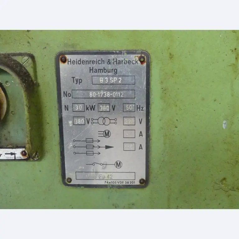 Maszyny i akcesoria oraz narzędzia z sektora inżynierii mechanicznej-9