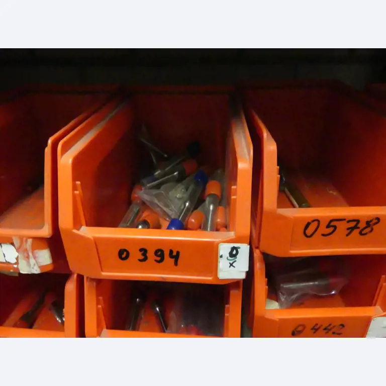 Maszyny i akcesoria oraz narzędzia z sektora inżynierii mechanicznej-2