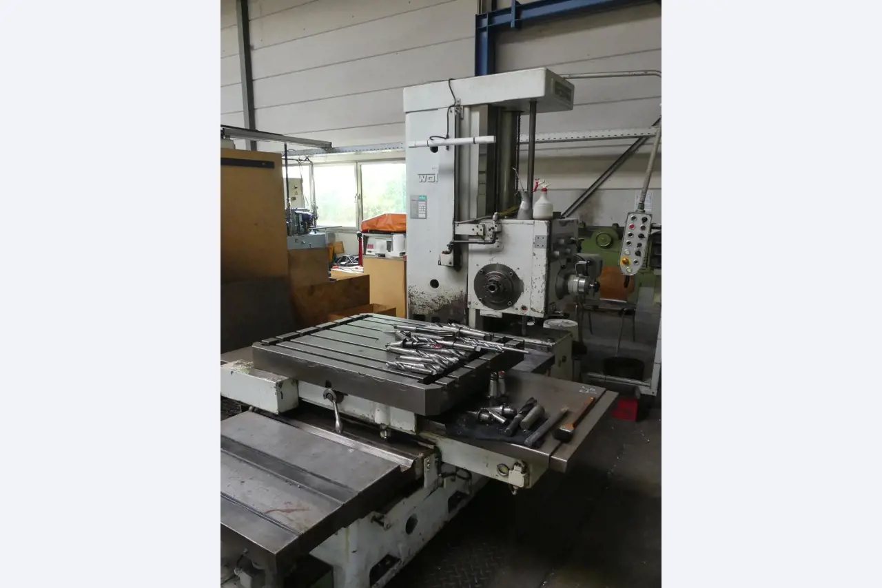 Maszyny i akcesoria oraz narzędzia z sektora inżynierii mechanicznej-1